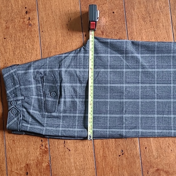 Express Design Studio Dress Pants. - Picture 7 of 9